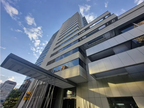 Oficina Para Venta Y Renta Amoblada_av. El Poblado_castropol