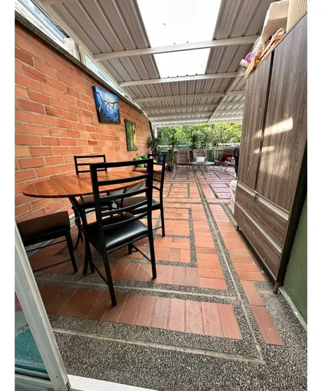 Apartamento En Venta Medellin Loma De Los Bernal