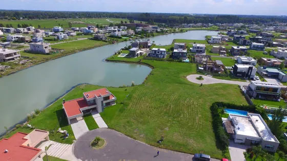  Lote Venta  Lagos De Canning Laguna