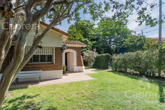 Venta De Casa Tipo Chalet En Ranelagh
