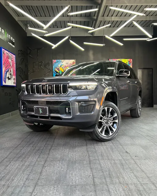 Jeep Grand Cherokee Overland