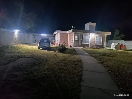 Venta De Casa Y Amplio Terreno