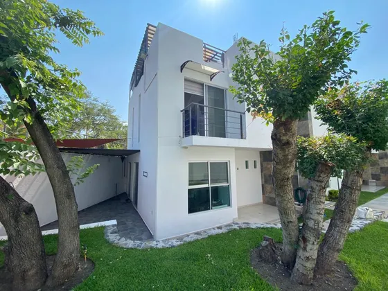 Renta De Casa En Condominio - Emiliano Zapata