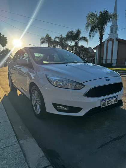 Ford Focus Iii 1.6 Sedan S