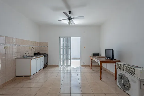 Venta Ph 2 Amb Patio Y Terraza En Santos Lugares!