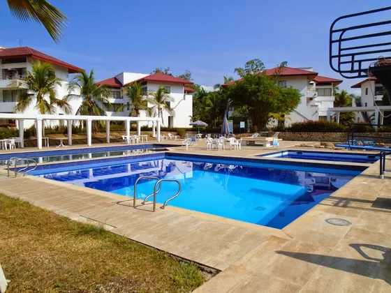 Apartamento En Condominio - Piso 1 (a Puerta Cerrada), Melgar Vía Carmen De Apicalá, Km 3