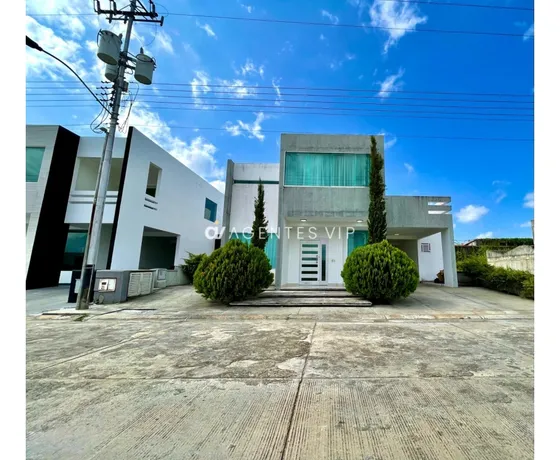 Urbanización Punta Del Este, Tipuro