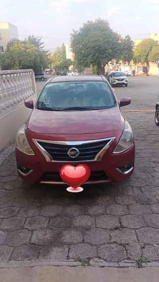 Nissan Versa 1.6 Exclusive Navi At