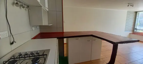 Departamento Providencia | A Pasos Del Metro Los Leones