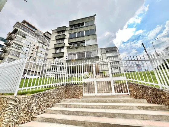 Apartamento En Alquiler Las Mercedes Mls#24-18737