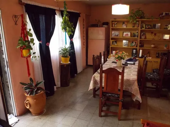 Ph En Venta - 3 Dormitorios 1 Baño - 230mts2 - General San Martín