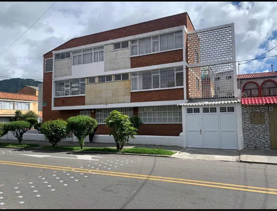 Apartamento Amoblado Excelente Ubicación