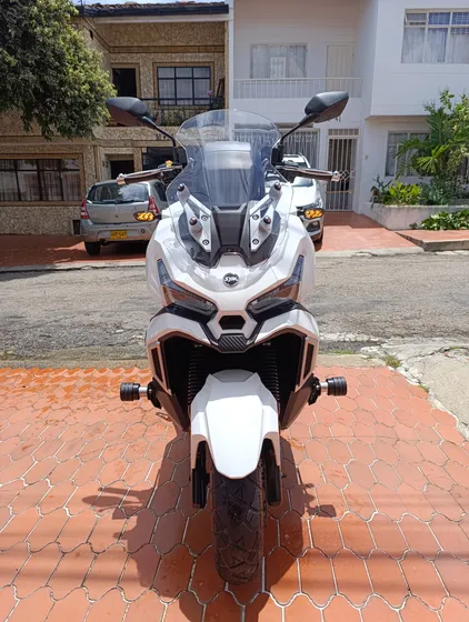 Sym Adx 150