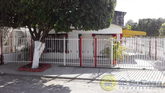 Casa Grande Y Amplia Para Invertir Cod. 12474
