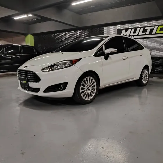Ford Fiesta Titanium 4cil
