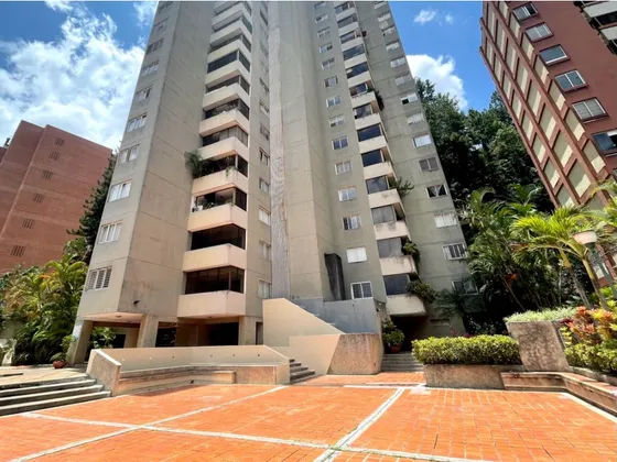 Se Vende Apartamento 124m2 4h/3b/2pe Los Naranjos