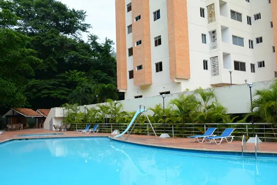 Apartamento En Venta En Urb. El Parral - Resd. Cronus Country Club Mcc