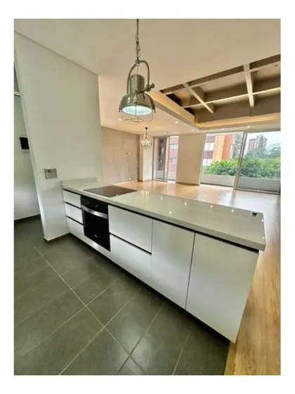 Rhbr-12485 (aptoestudio) Piso 2 (poblado, Loma De Los Parra)