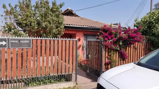Inversión C/arrendatario.casa Esquina 4d 2b 2e,cuadras Autop