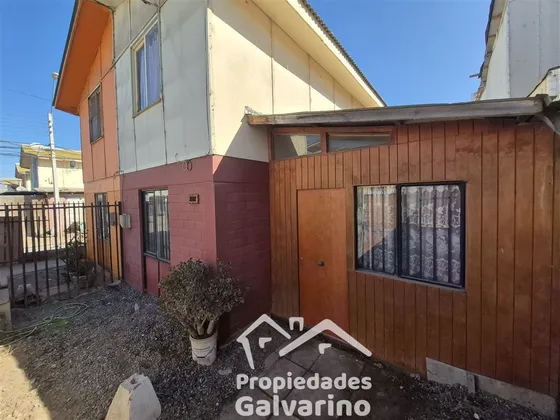 Casa En Venta De 2 Dorm. En La Serena