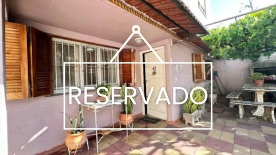 Casa En Ramos Mejia Sur - Permuta - Oportunidad - Dpto- 3 Ambientes - Lote- Parrilla- Parque
