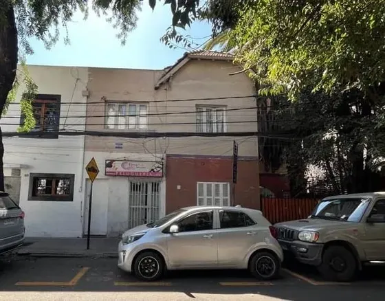 Casa De 2 Pisos 4d2b Ex Local Comercial