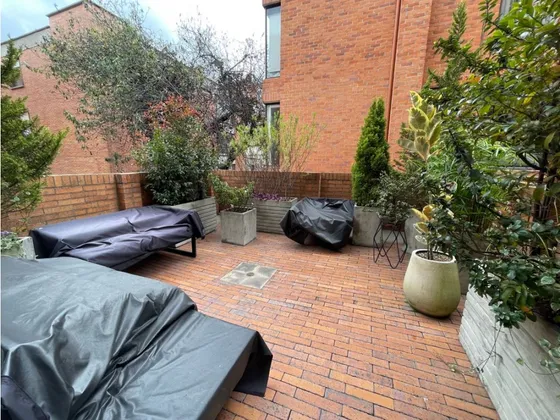 Venta Lindo Apto Con Terraza En Chico