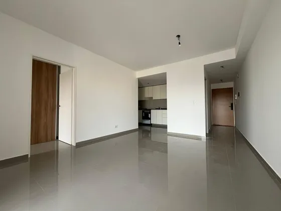 Dpto  2 Amb Con Suite  Excelente Distribución Y Amplio  Araujo 900
