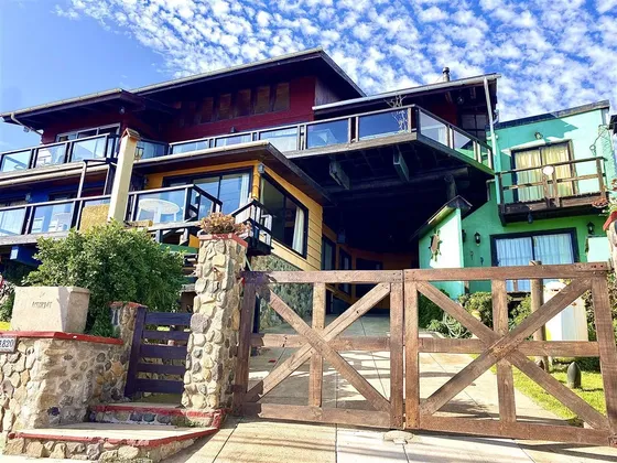 4 Casas Con Vista Al Mar Y A Pasos De Playa En Maitencillo