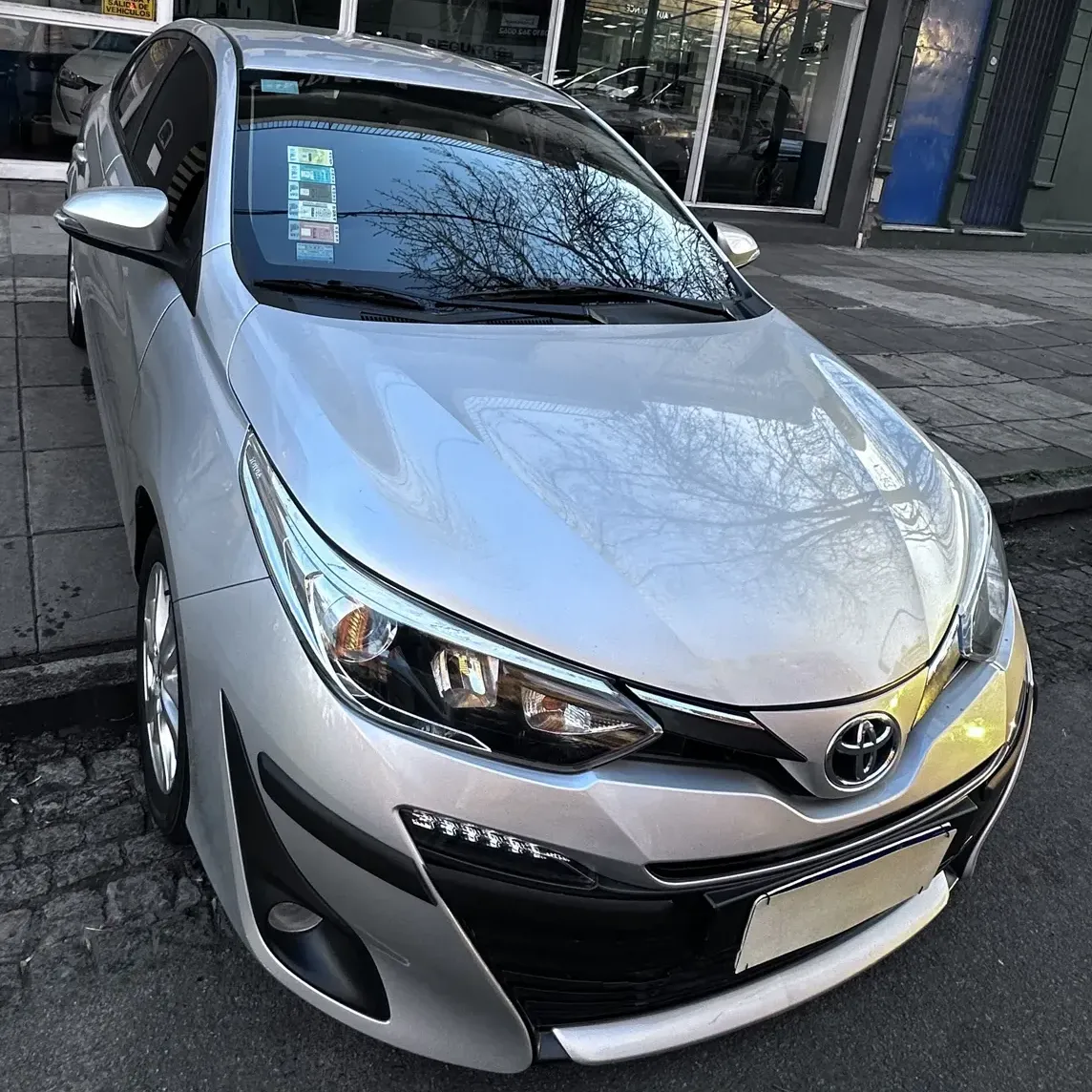 Toyota Yaris 1.5 107 hp XLS Sedan