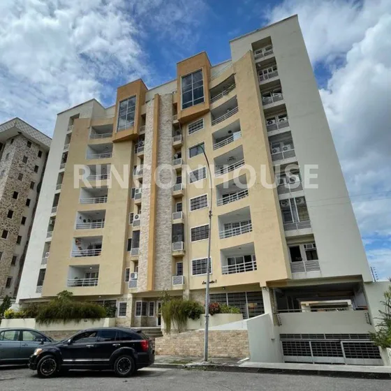 Apartamento En Venta En Obra Gris, En Urb. Los Chaguaramos, Maracay