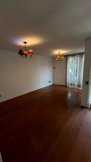 Venta Casa 4dorm. A Pasos Metro (172840)