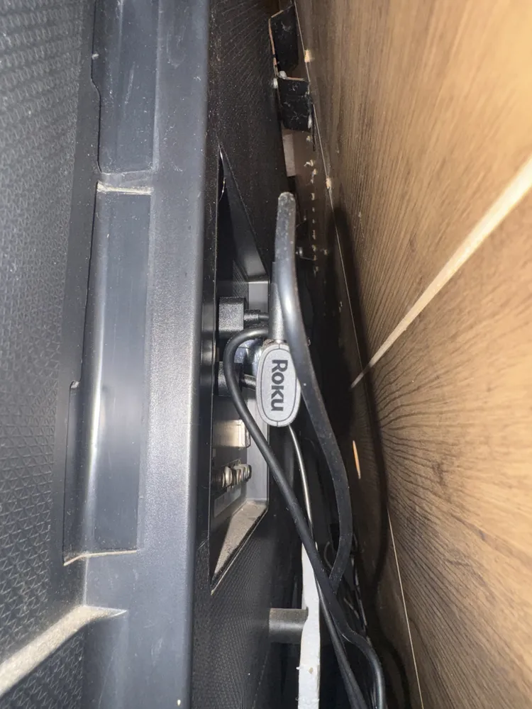 Roku Streaming Stick e cabo USB