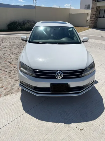 Volkswagen Jetta 2.5 Trendline Tiptronic At
