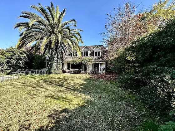 Encantadora Casa A Pasos De Colegio Mayflower