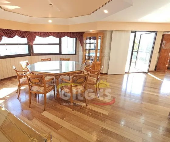 Venta Excelente Piso 5 Amb. En R. Mejía   De Categoría  C/cochera Doble