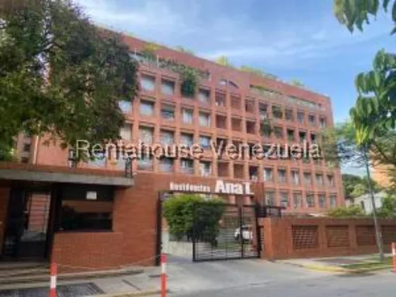 #25-24129  Bello Y Moderno Apartamento En Campo Alegre 