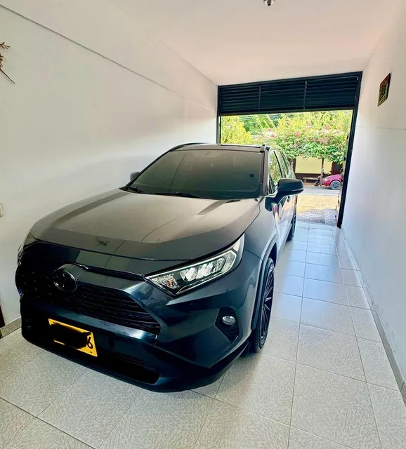Toyota Rav4 2.0 Street