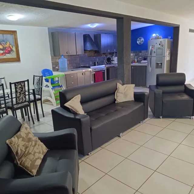 Se Vende Hermosa Casa Quinta Céntrica En La Ciudad De Anaco. (a.p)