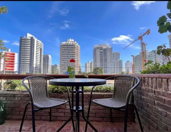 Apartamento En Alquiler De 1 Dormitorio C/ Cochera En Aidy Grill