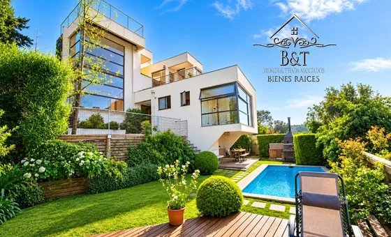 Arquitectura De Autor Y Diseño Incomparable, Casa Exclusiva