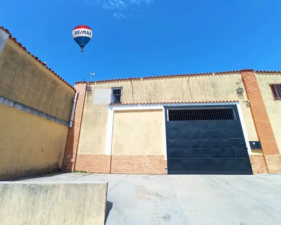 Re/max 2 Mil Vende Galpón, En Sector Conejeros, Garcia, Nueva Esparta, Isla De Margarita