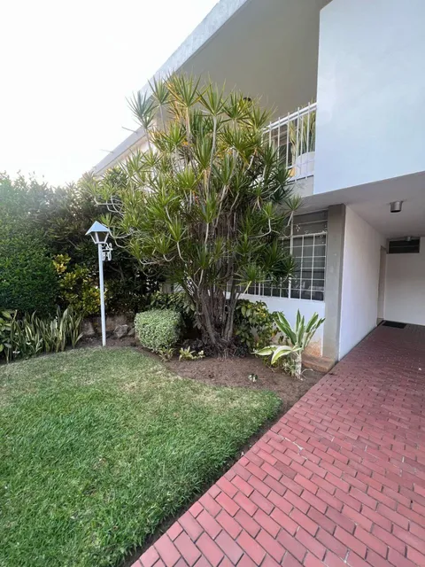 (hl28) Vendo Casa En La Urb El Trigal Centro Calle Cerrada 