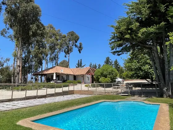Gran Casa En Maravillosa Parcela En Maitencillo.