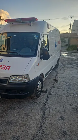 Ambulancia Uti Com Ar