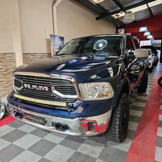 Ram 1500 5.7 Laramie Atx V8