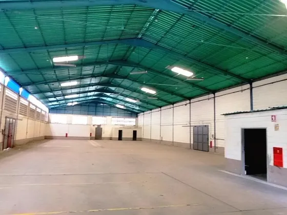 Galpon Industrial Zona Industrial La Isabelica, Av. Henry Ford. (yb)