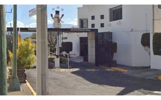 Casa En Remate En Lomas De Tarango, F-1223