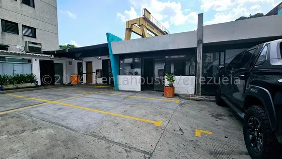 Estupendo Local Comercial En Alquiler Mls 25-3074 Bello Campo