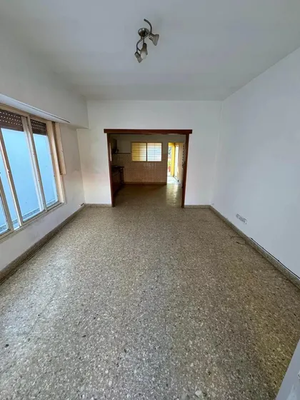 Ph En Venta - 2 Dormitorios 2 Baños - 299mts2 - Valentín Alsina